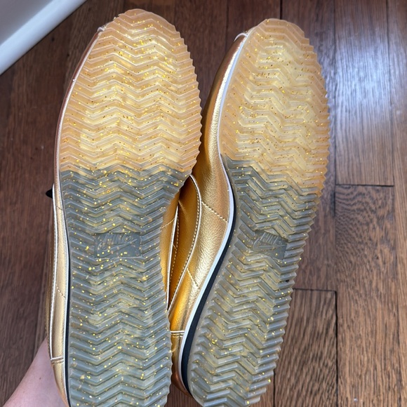 💛 NWOT Nike Cortez XLV sneakers - Picture 8 of 9